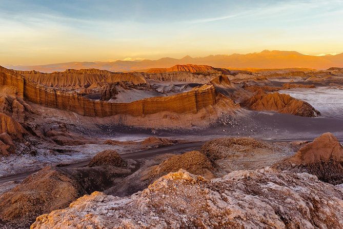 san-pedro-de-atacama-2-day-tour-visiting-tatio-geysers-the-moon-valley