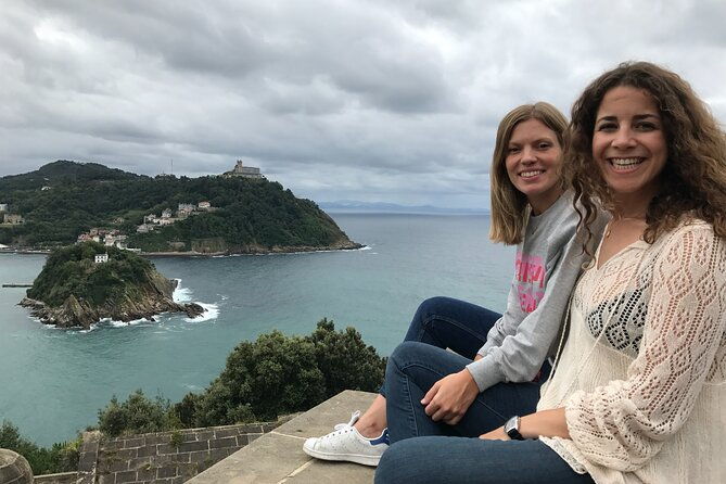 san-sebastian-private-tour-pintxos-winery-visit-from-bilbao-2