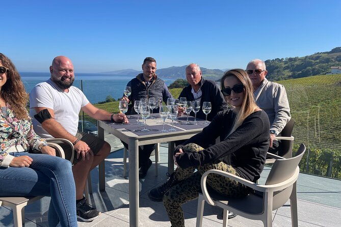 san-sebastian-private-tour-pintxos-winery-visit-from-bilbao-3