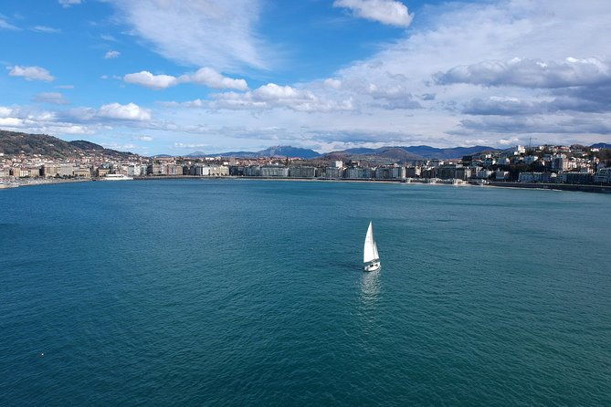 san-sebastian-sunset-sailing-trip