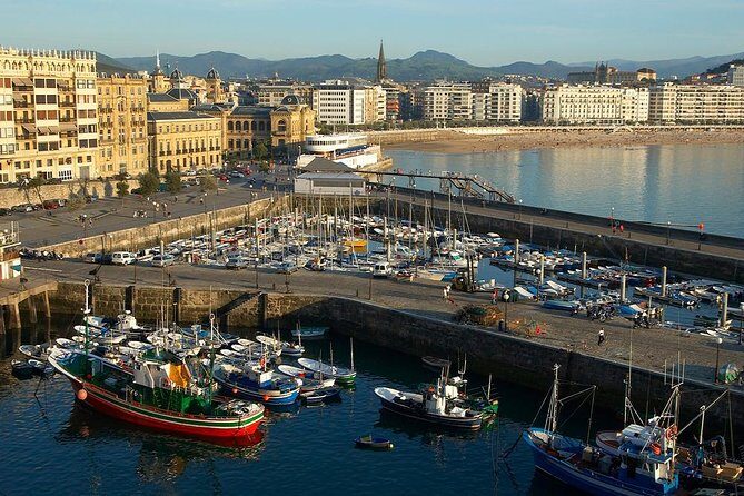 San Sebastian Walking Tour with Pintxo and Drink - Practical Insights and What You’ll Experience