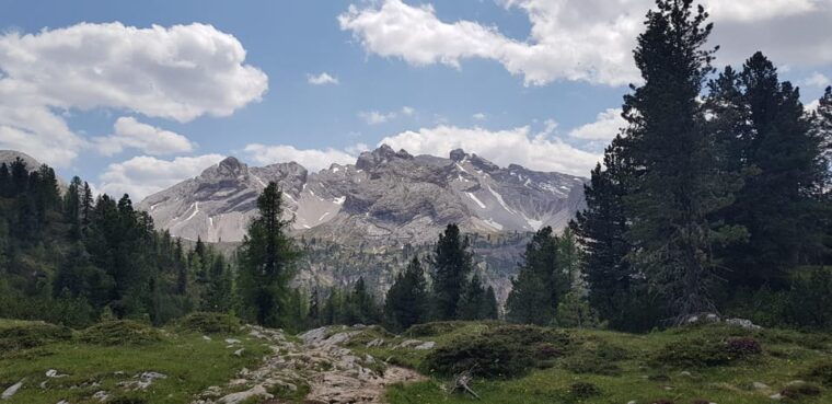 san-vigilio-di-marebbe-trek-in-the-heart-of-the-dolomites