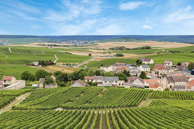 sancerre-private-wine-tour-with-10-tastings-and-lunch-from-paris