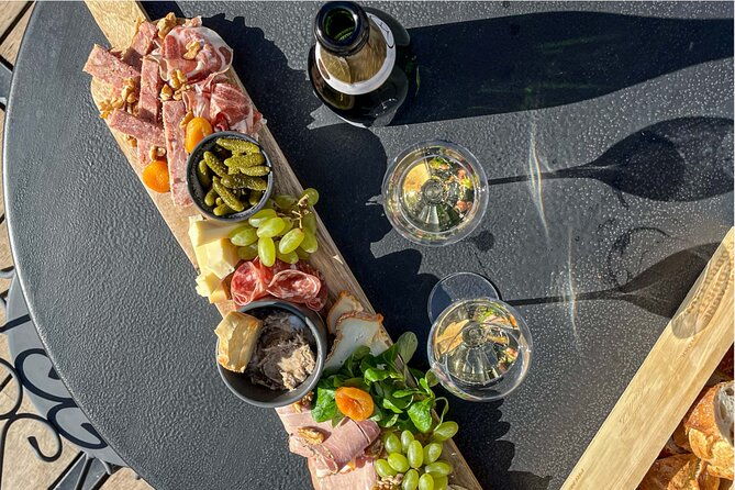 sancerre-small-group-wine-day-trip-with-wine-tastings-and-lunch