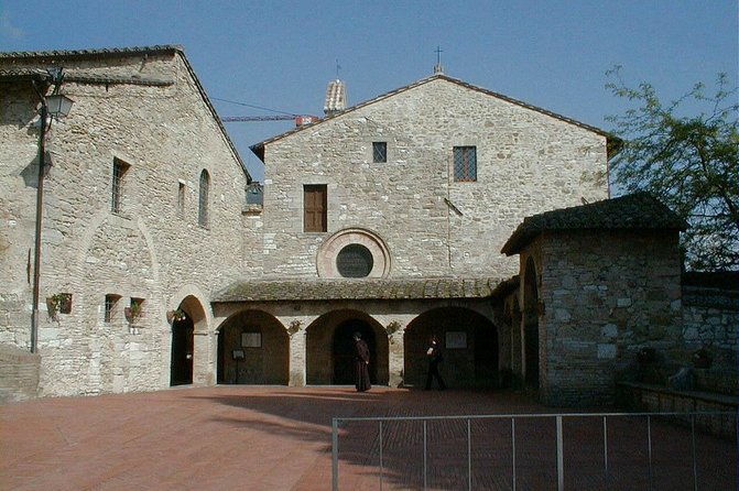 sanctuaries-and-franciscan-sites-surround-assisi