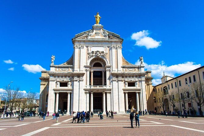 sanctuaries-and-franciscan-sites-surround-assisi