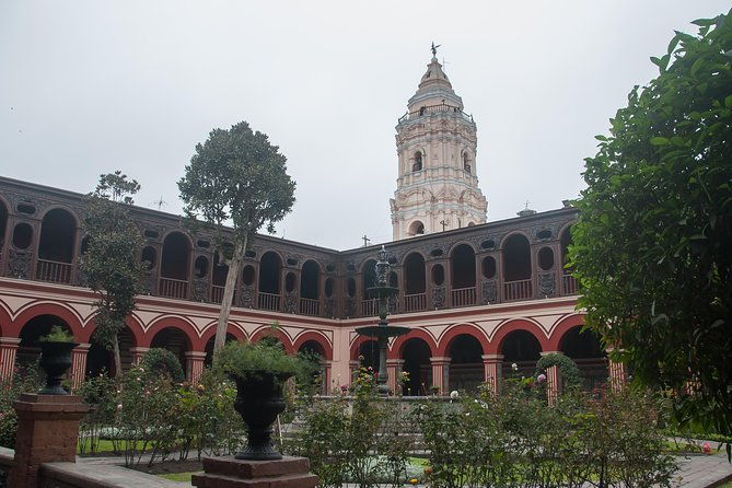 sanctuaries-of-lima-private-half-day-tour