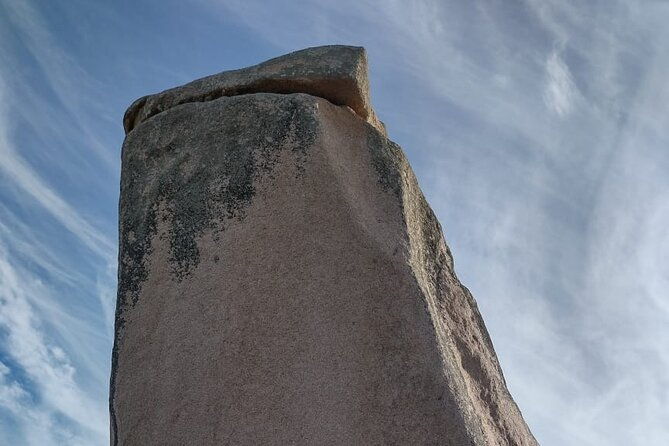 sanctuary-of-botos-pescadores-observe-the-sanctuary-and-the-pedra-do-frade-up-close
