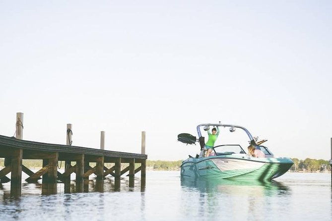 sand-hollow-boat-rentals-quail-creek-wake-boat-rentals