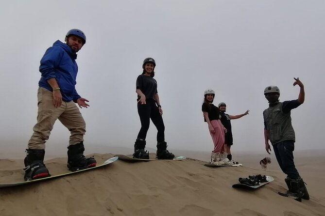 sandboarding-experiance-in-lima
