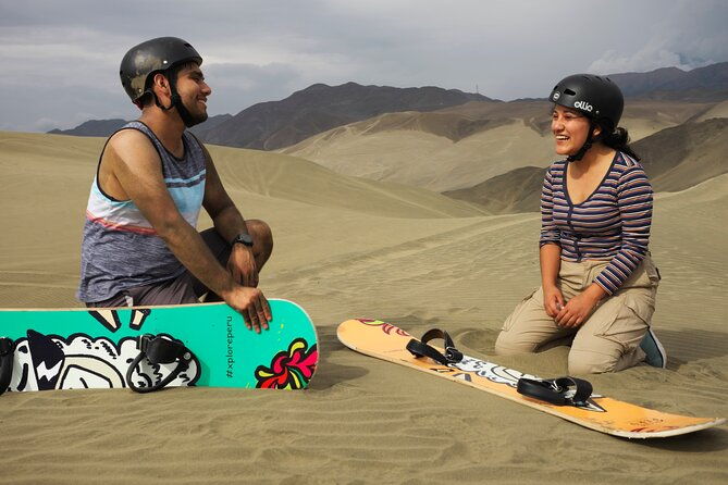 sandboarding-in-lima-with-picnic-and-pick-up
