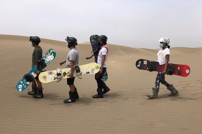 sandboarding-lessons-in-lima-national-park-lomas-de-ancon