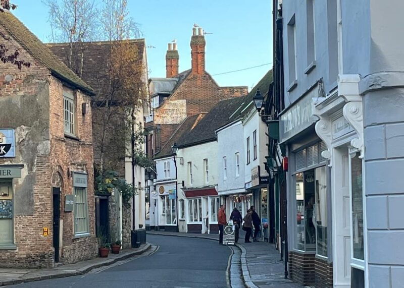 sandwich-private-2hr-walking-tour-with-a-blue-badge-guide