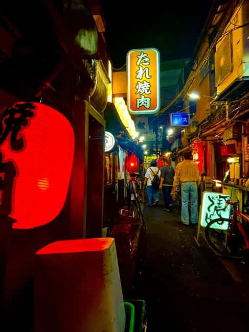 Sangenjaya Night Tour: Local Izakaya and Bar Walking Tour - Detailed Breakdown of the Itinerary