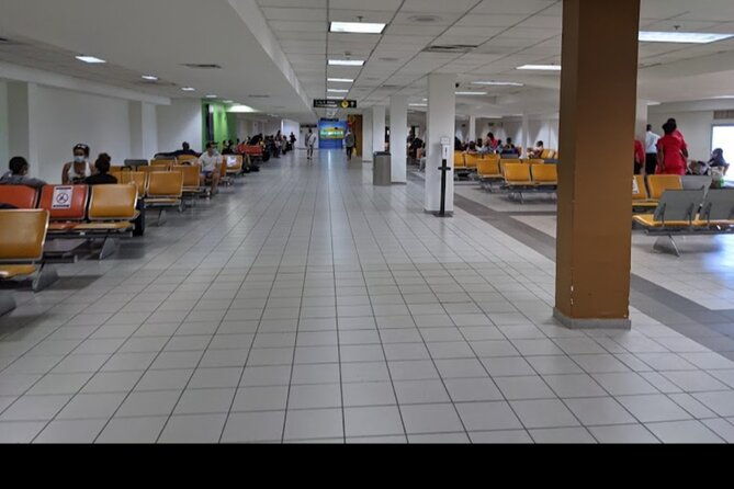 sangster-international-airport-private-transfer-to-montego-bay-2