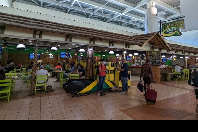 sangster-international-airport-private-transfer-to-montego-bay-2