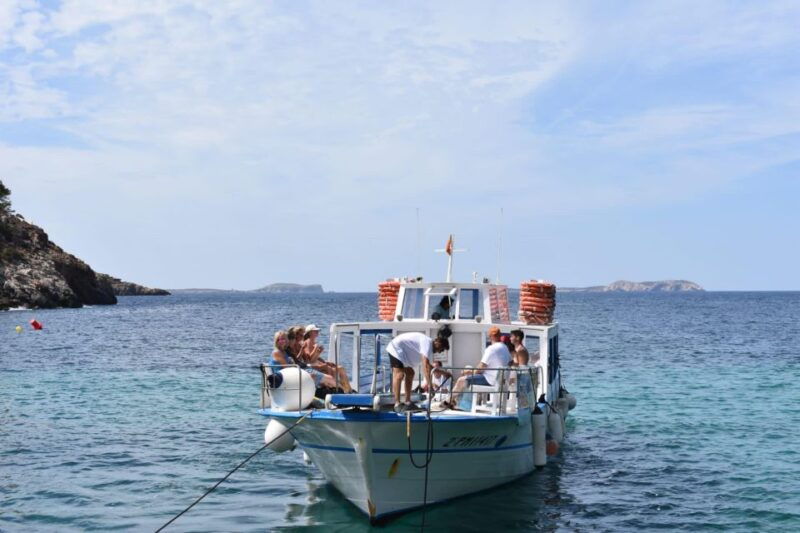 sant-antoni-round-trip-ferry-transfer-to-cala-salada-beach