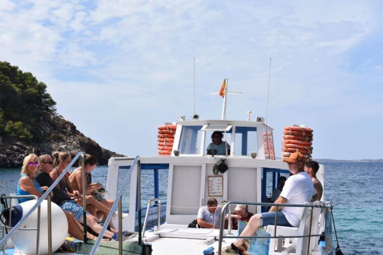 sant-antoni-round-trip-ferry-transfer-to-cala-salada-beach