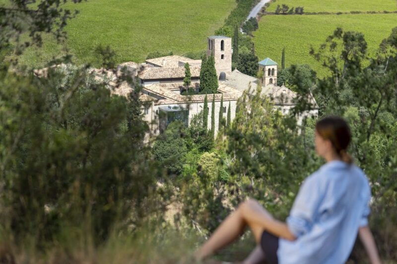 sant-benet-modernist-experience-entry-ticket