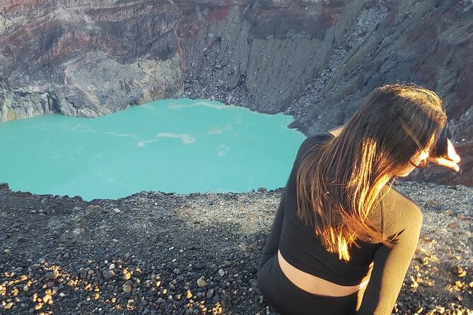 santa-ana-volcano-hike-coatepeque-lake