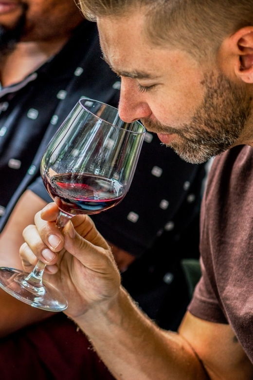 santa-barbara-wine-chocolate-and-history-walking-tour