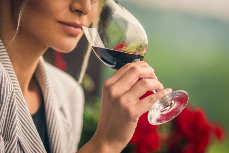 santa-barbara-wine-chocolate-and-history-walking-tour