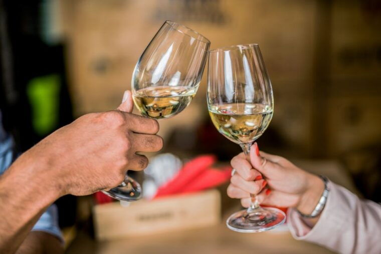santa-barbara-wine-chocolate-and-history-walking-tour