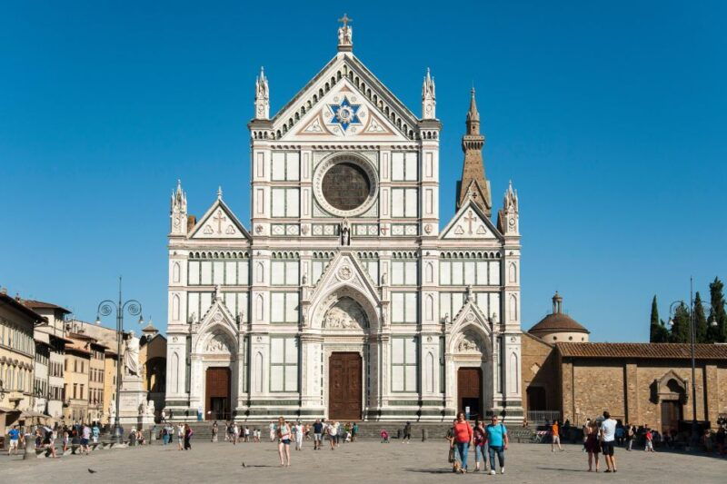 santa-croce-church-guided-tour-in-florence-2