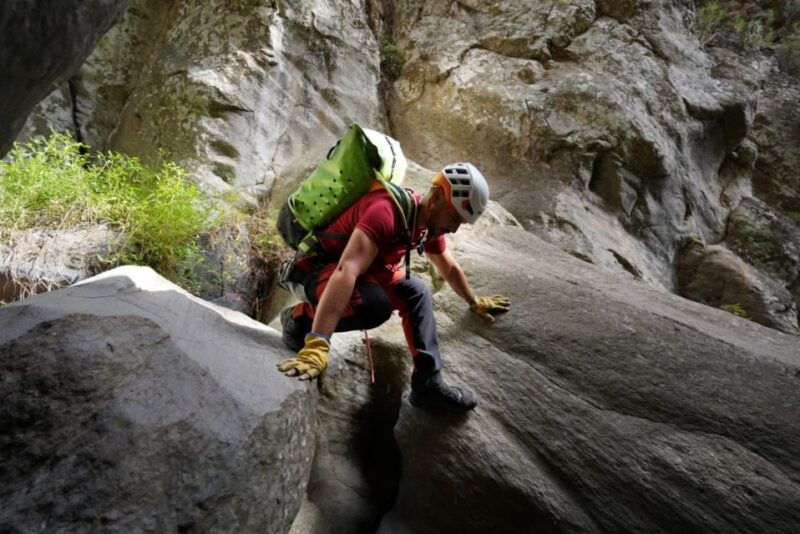 santa-cruz-de-tenerife-vilaflor-canyoning-tour