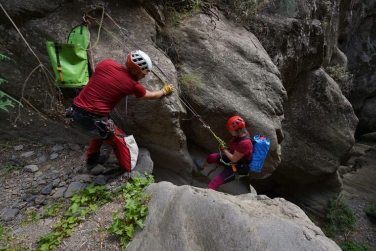 santa-cruz-de-tenerife-vilaflor-canyoning-tour