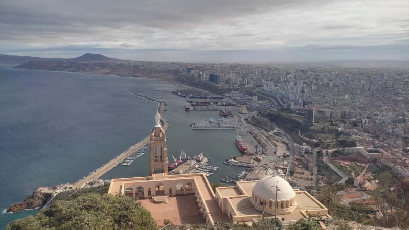 Santa Cruz: Guided tour of the Fort and the chapel - Who is This Tour Best Suited For?