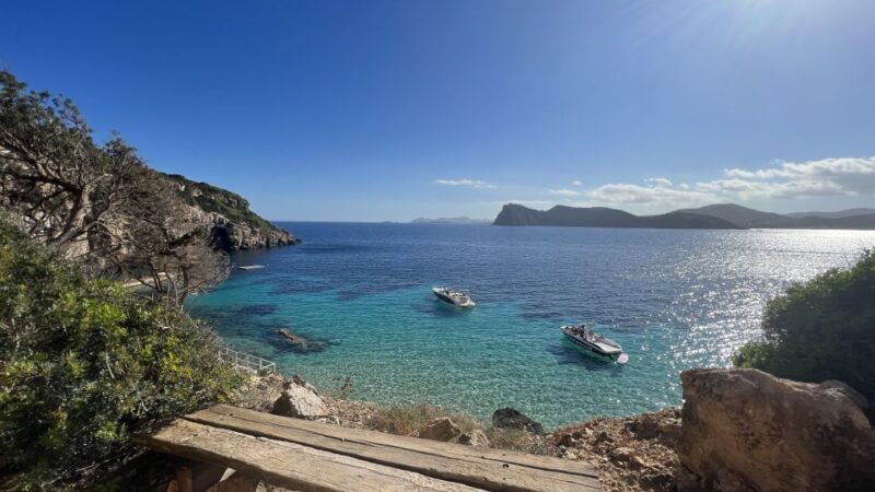 santa-eulalia-boat-trip-to-the-north-of-ibiza
