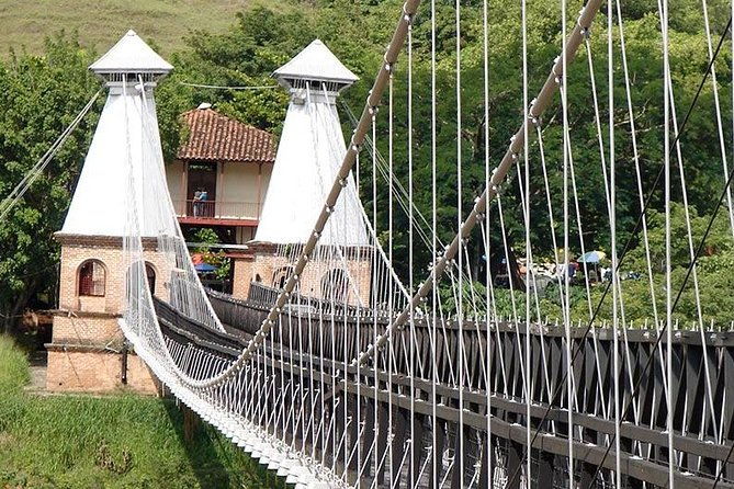 santa-fe-de-antioquia-tour-with-western-bridge-visit