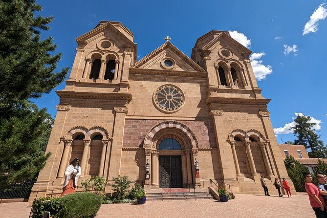 santa-fe-scavenger-hunt-walking-tour-and-game