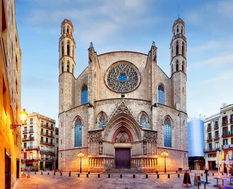 Santa María del Mar Tour with Terrace Access & Hofmann Sweet - Exploring the Basilica: What to Expect