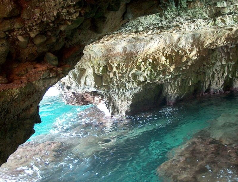 santa-maria-di-leuca-caves-boat-tour