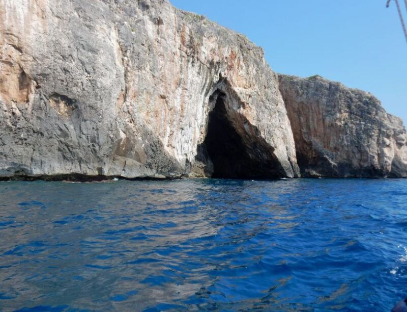 santa-maria-di-leuca-caves-boat-tour