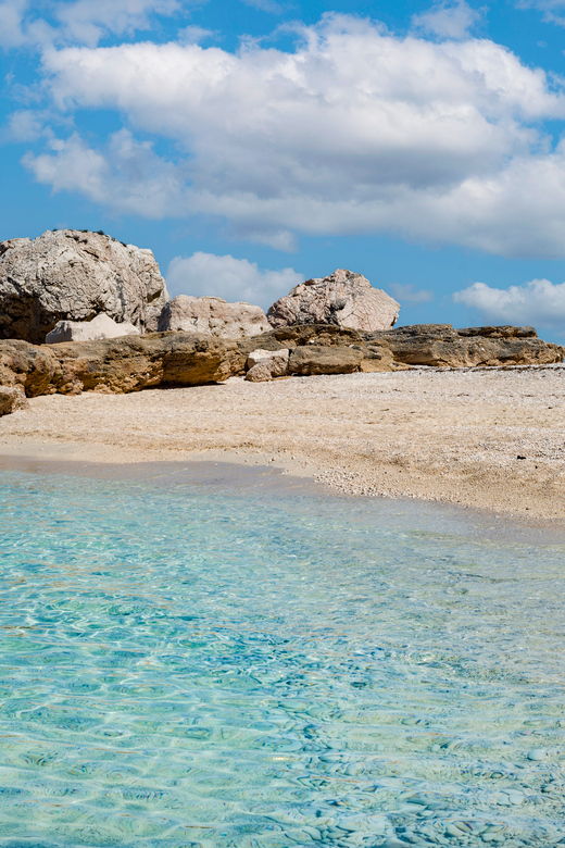 santa-maria-navarrese-baunei-coast-cruise-with-swim-stops