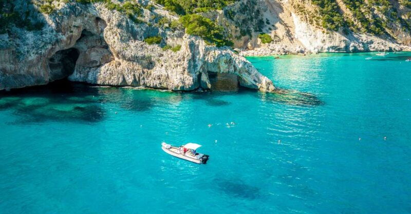 santa-maria-navarrese-cala-goloritze-and-mariolu-boat-tour