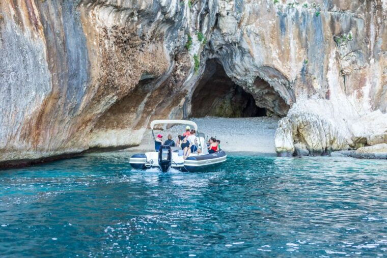 santa-maria-navarrese-cala-goloritze-and-mariolu-boat-tour