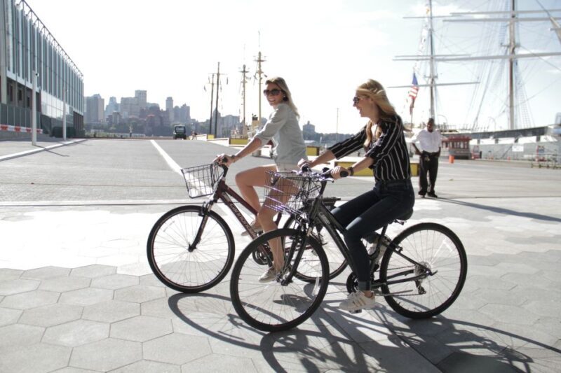 Santa Monica: Bike and eBike Rentals with Map - Detailed Overview of the Experience