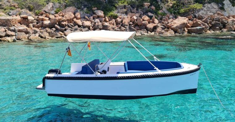 santa-ponsa-private-boat-rental-with-no-licence-necessary