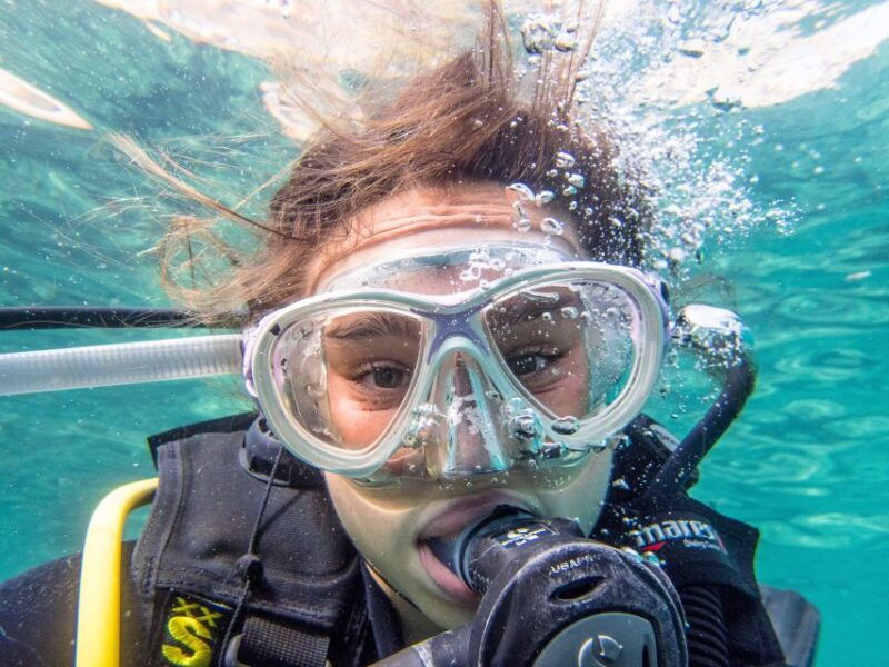 santa-ponsa-try-scuba-diving-in-a-marine-reserve