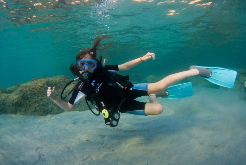santa-ponsa-try-scuba-diving-in-a-marine-reserve