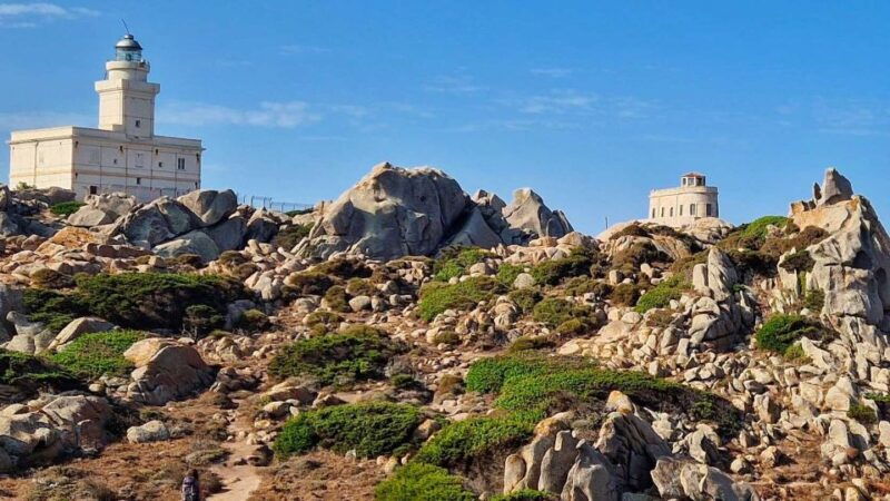 santa-teresa-gallura-moon-valley-hiking