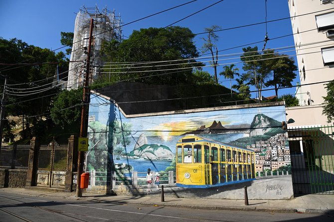 santa-teresa-lapa-and-cinelandia-with-tram-ride-and-selaron-steps