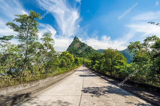 santa-teresa-rio-de-janeiro-by-alan-denis