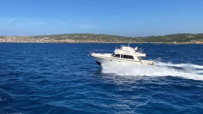 Santa Teresa: Speedboat Tour of the La Maddalena Archipelago - Discovering the La Maddalena Archipelago