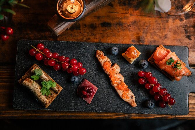 santa-village-tourlapland-cuisine-in-glass-igloosnow-scooters