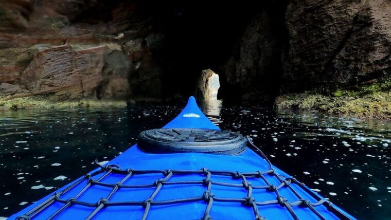 santantioco-island-sea-kayak-tour